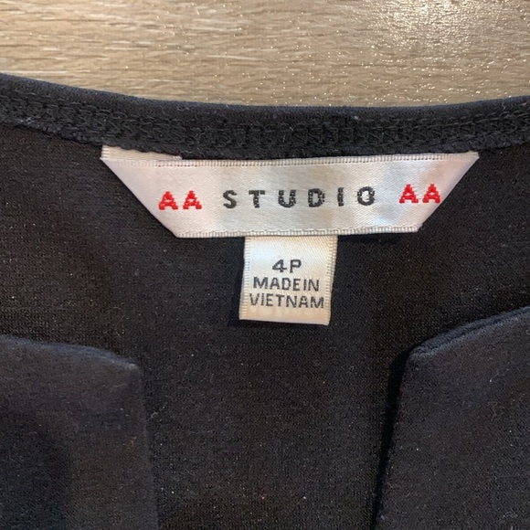 AA Studio size 4P sexy holiday dress - Picture 2 of 4